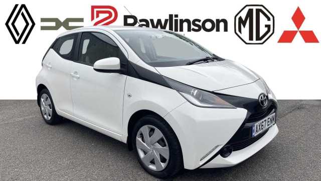 Toyota Aygo 1.0 X-Play Vvt-I Cvt Petrol White