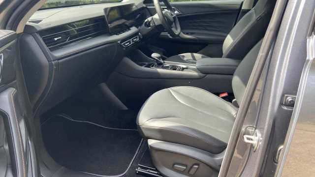2024 MG Motor UK HS 1.5 Trophy Auto