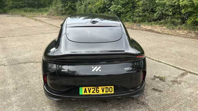 MG Im5 Performance Awd