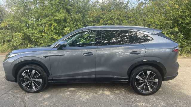 2025 MG Motor UK HS 1.5 Trophy Hev Auto