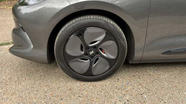 2026 MG Motor UK Im6 Long Range