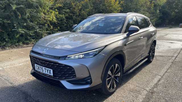 2025 MG Motor UK HS 1.5 Trophy Phev Auto