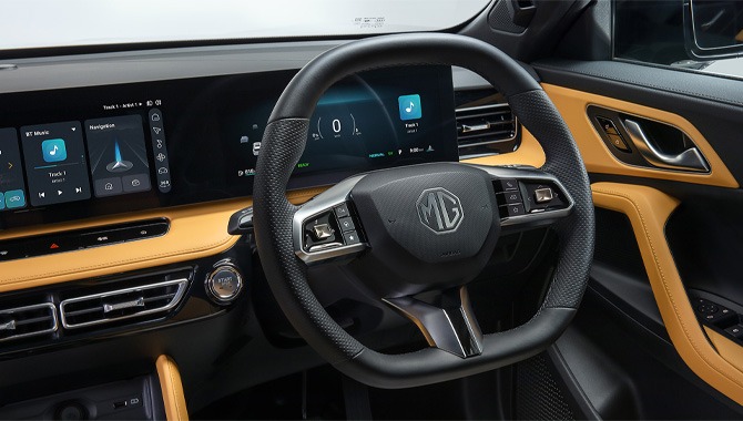 MG HS Hybrid Plus - Interior